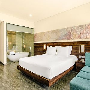 Phòng Deluxe Giường Đôi